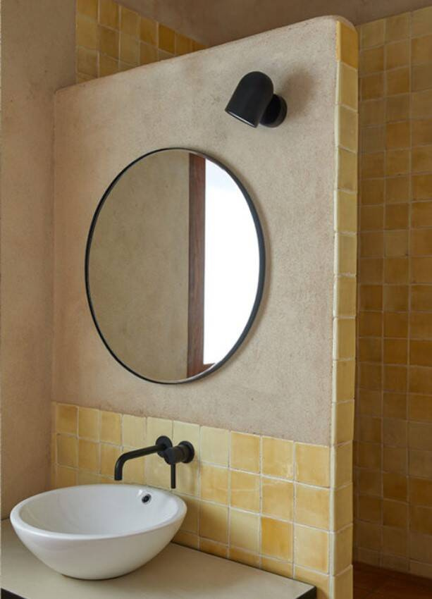 Aromas :: Wandlampe aus Metall Pipe Durchmesser 9 cm schwarz