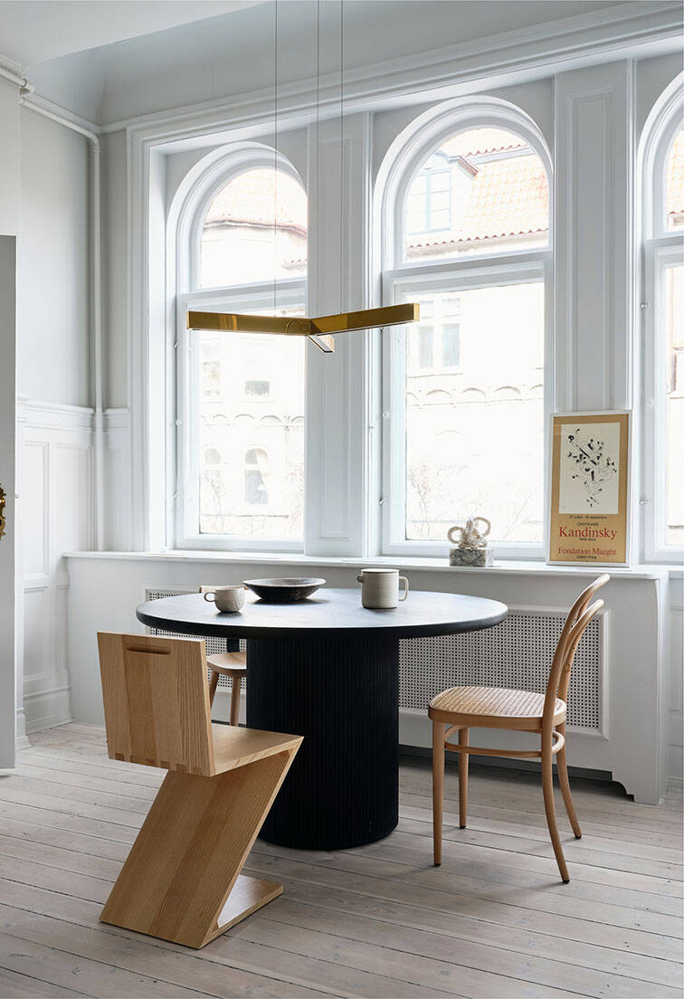 Anour :: Y-Model hanging lamp, diameter 80 cm, polished brass