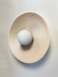 Aromas :: Lampa ścienna / kinkiet Dana śr. 35 cm beżowa