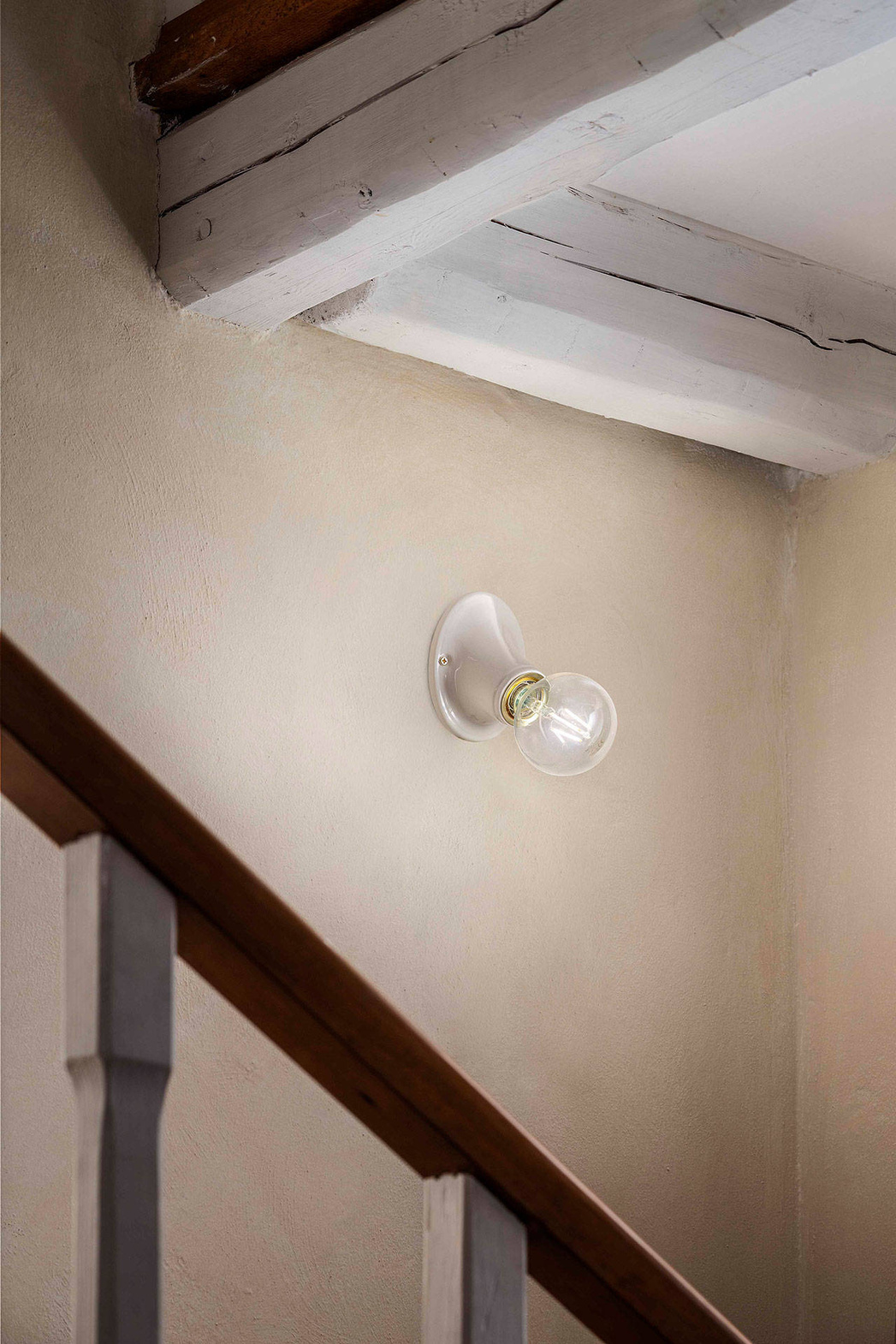 Ferroluce :: Trieste white wall lamp, diameter 9 cm