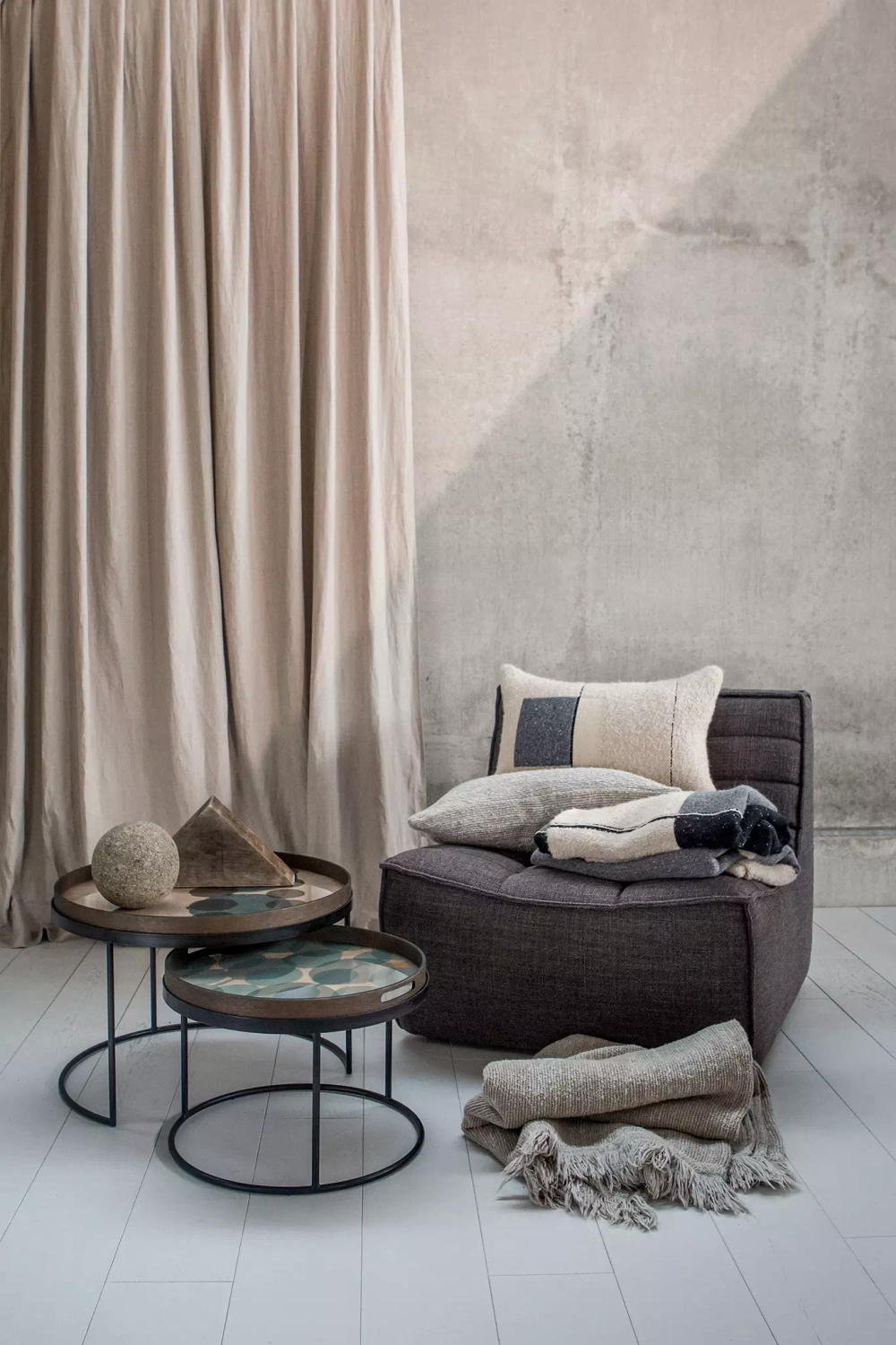 Ethnicraft :: Taca dekoracyjna Slate Layered okrągła rozm. L śr. 61 cm