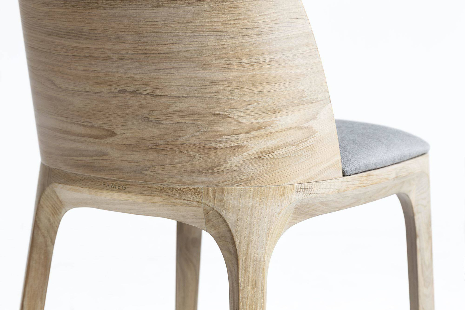 Fameg :: Stuhl gepolstert Arch grau