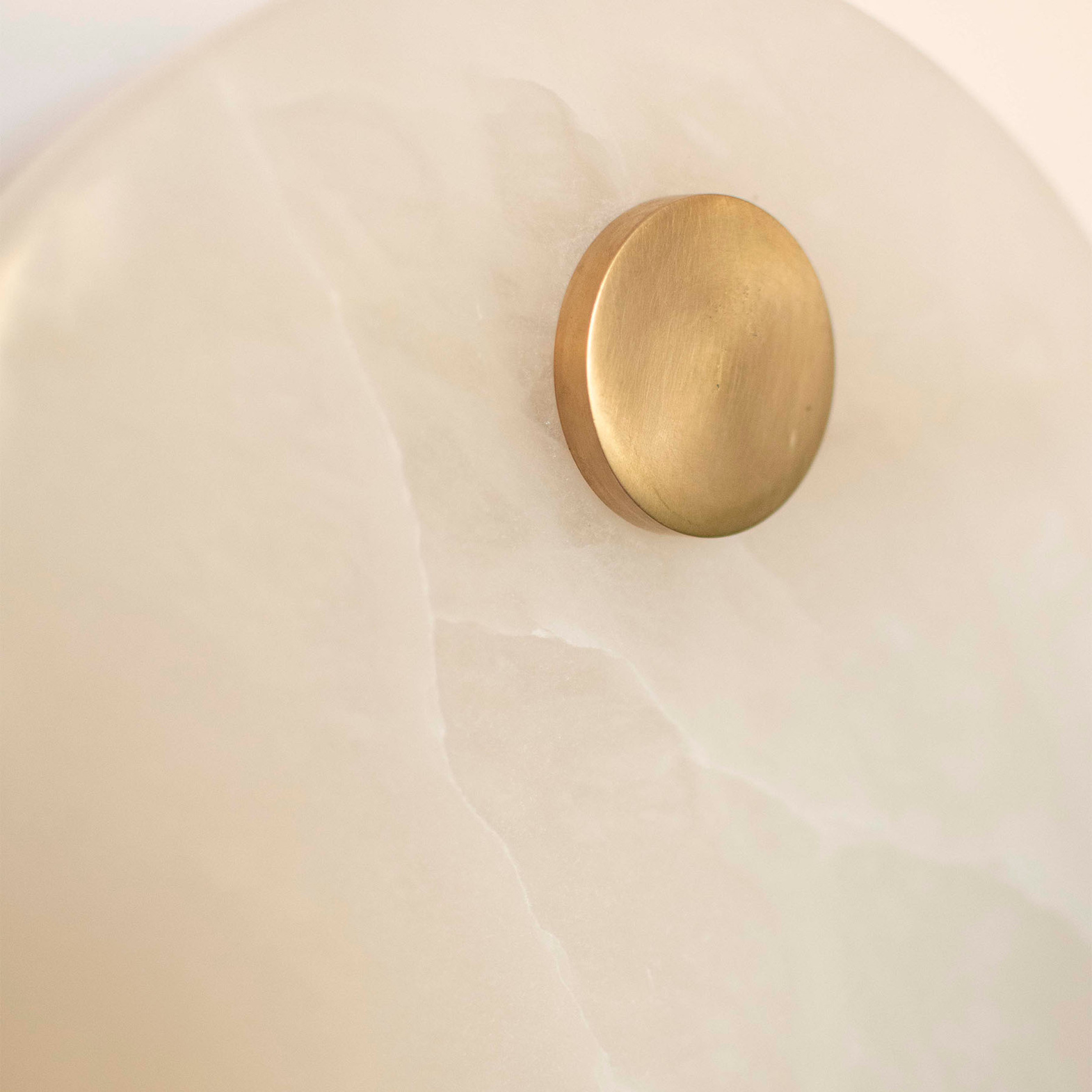 Embassy Interiors :: Eos alabaster wall lamp / sconce, diameter 30 cm, white alabaster / brass with patina