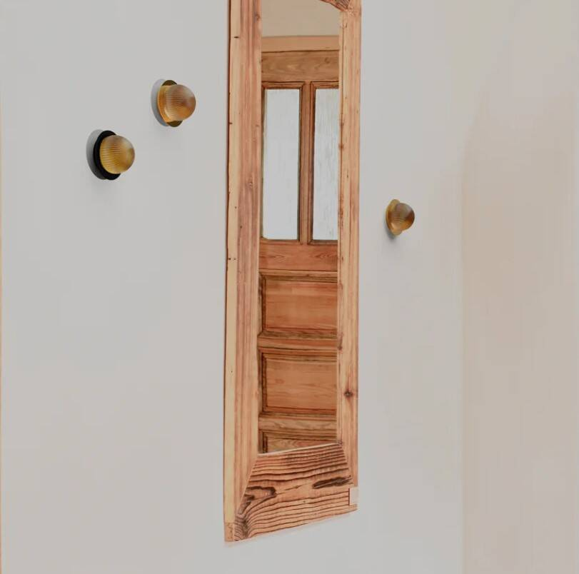 Robin :: Roi Simple gold and white wall/ceiling lamp, diameter 12 cm