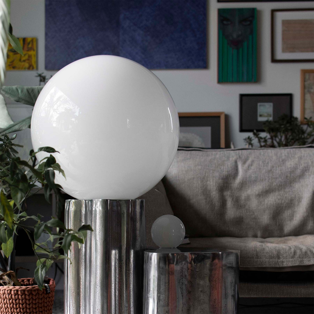Embassy Interiors :: Futuristic EMB01 Floor Lamp / Sculptural Light Object