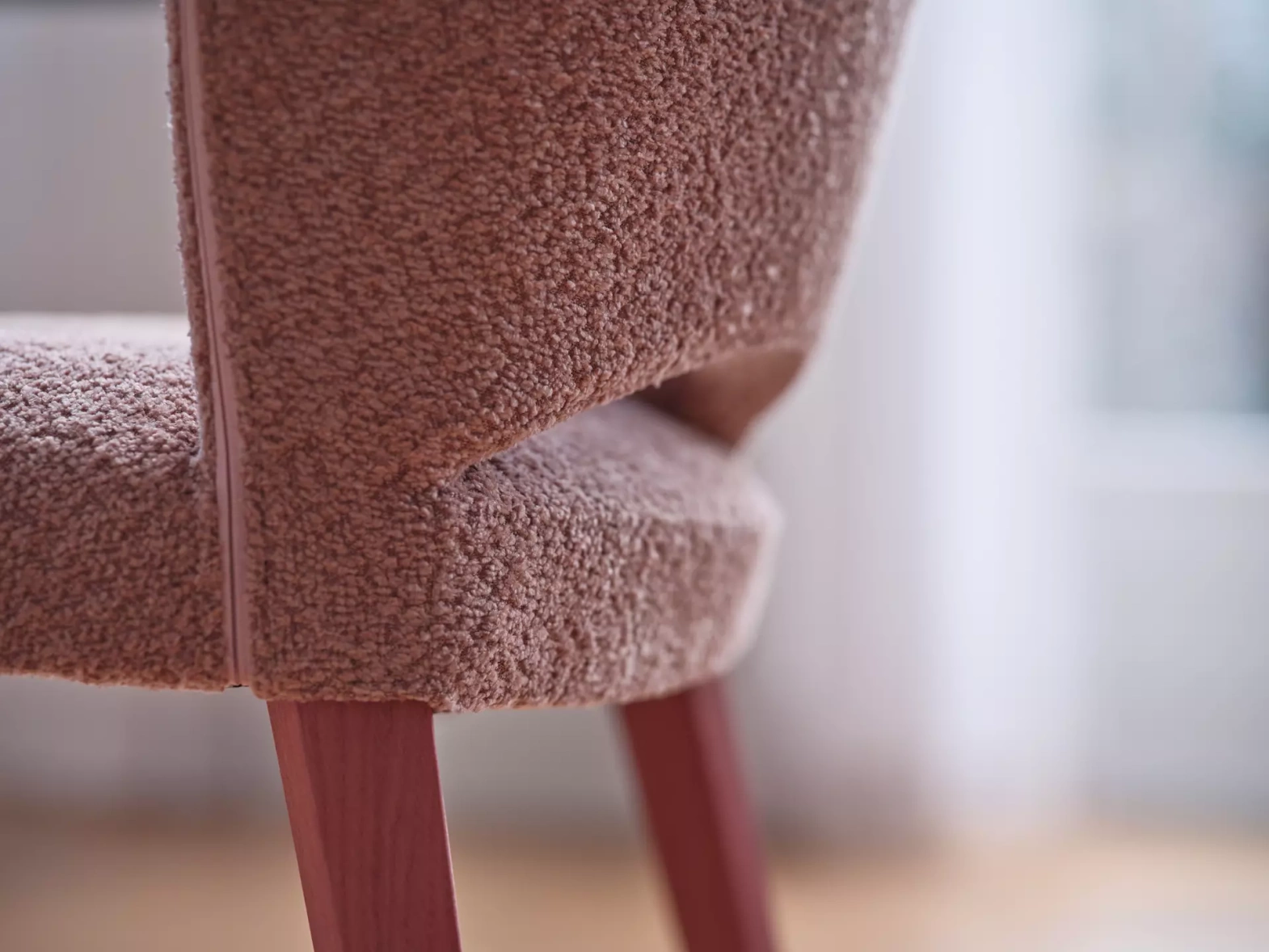 Mobitec :: Cuori C05 upholstered chair, width 52 cm, beige