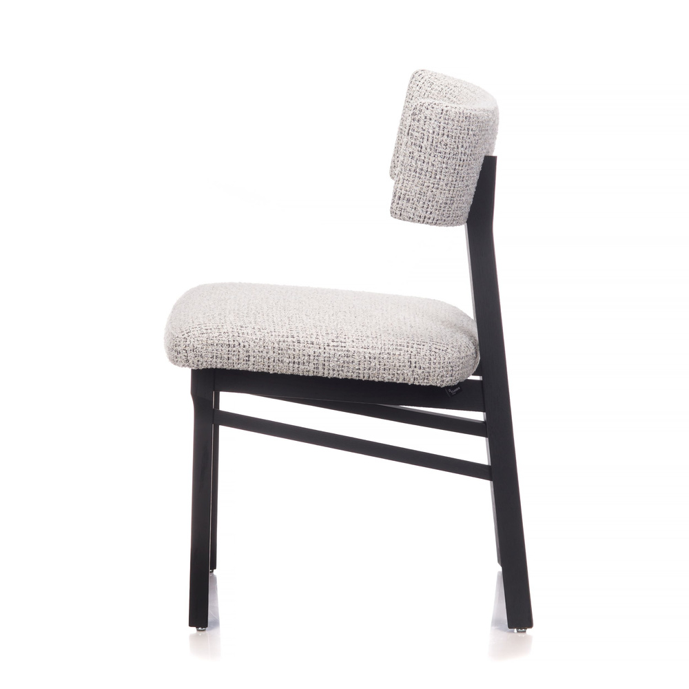 Claudie :: Chloe upholstered chair, wooden legs, color to choose, width 48 cm