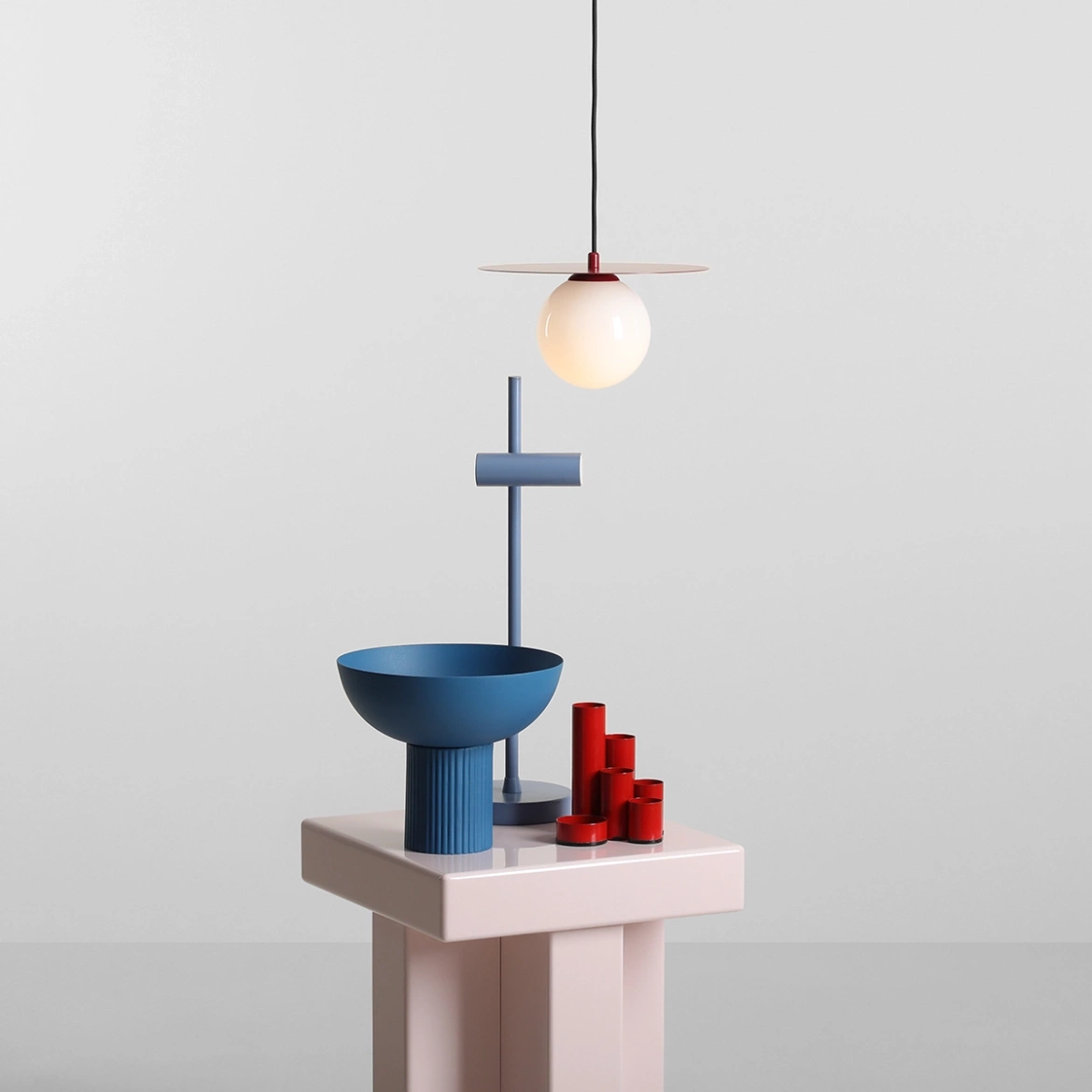 Artera :: Lampa wisząca Loop z bordowym dyskiem rozm. S