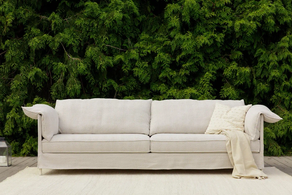 Sitzt :: Lotus Outdoor-Sofa, Farbe zur Auswahl