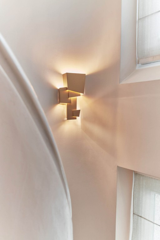 DCW:: Lampa ścienna / kinkiet Lampe Collection Eric de Dormael Złota