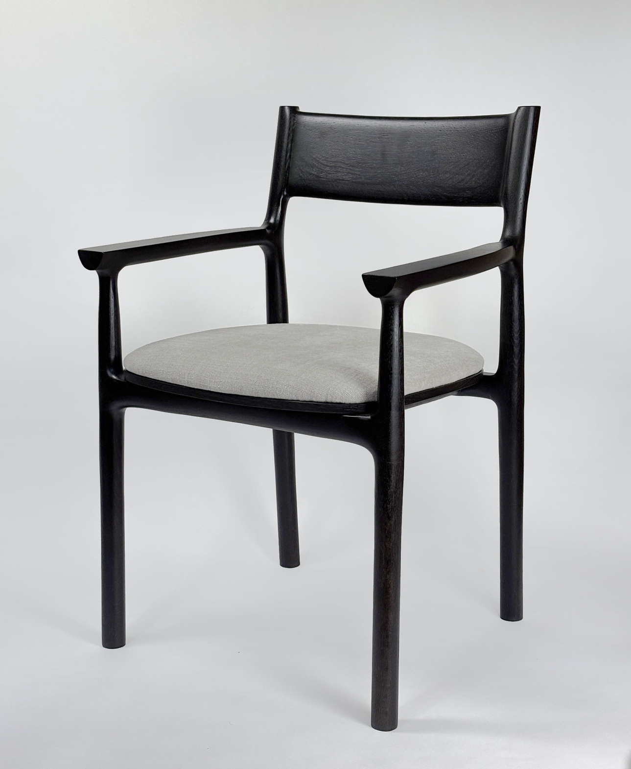 Szyszka Design :: Filo Chair, Black, Organic Oak Wood