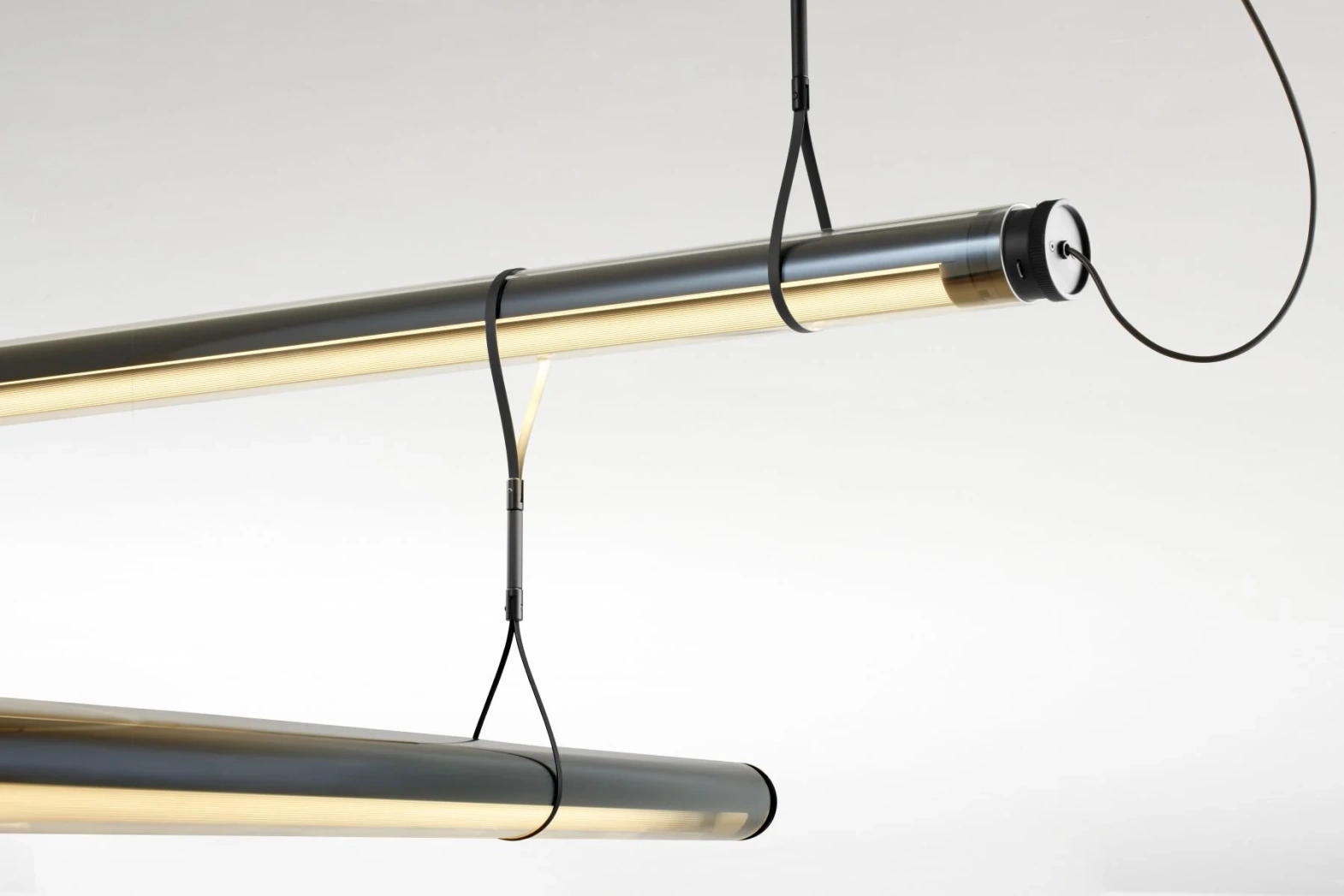 Marset :: Fris Pro Hängeleuchte, Breite 155 cm, schwarz