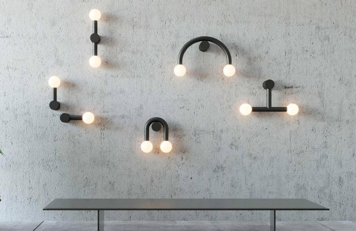 Robin :: Rigoberta Direct Super Curved white wall lamp, width 26 cm