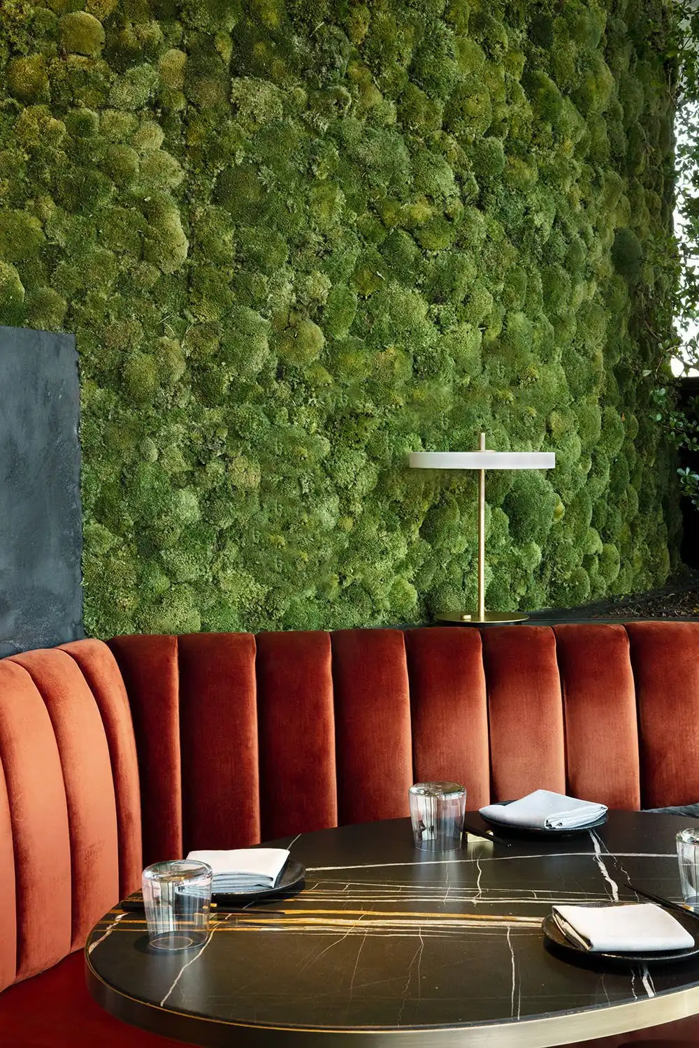 Umage :: Asteria table lamp green, height 30 cm