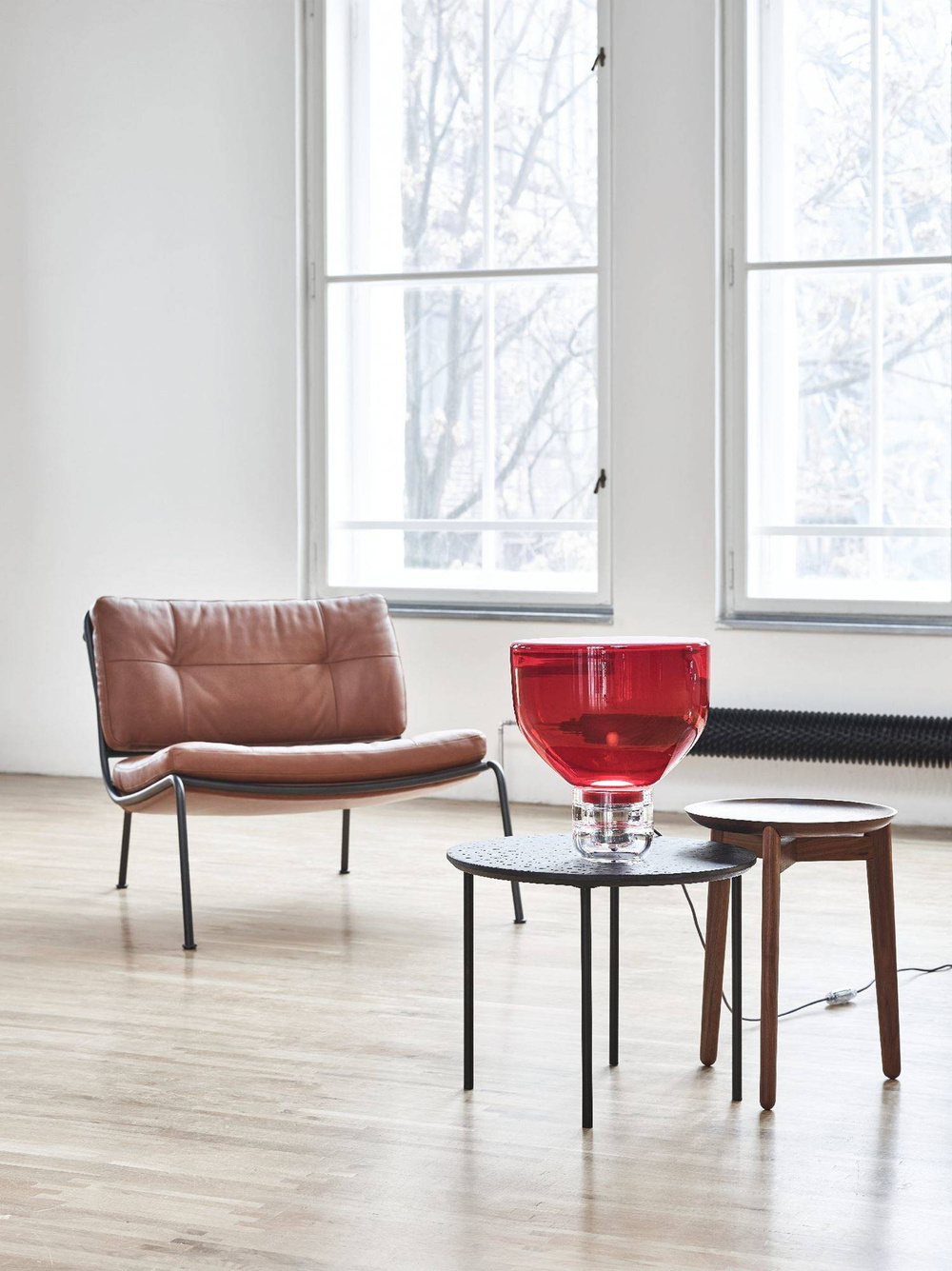 Brokis :: Lightline Medium Table Lamp, Diameter 40, Transparent Pink